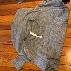 Lululemon swiftly Long Sleeve grey
